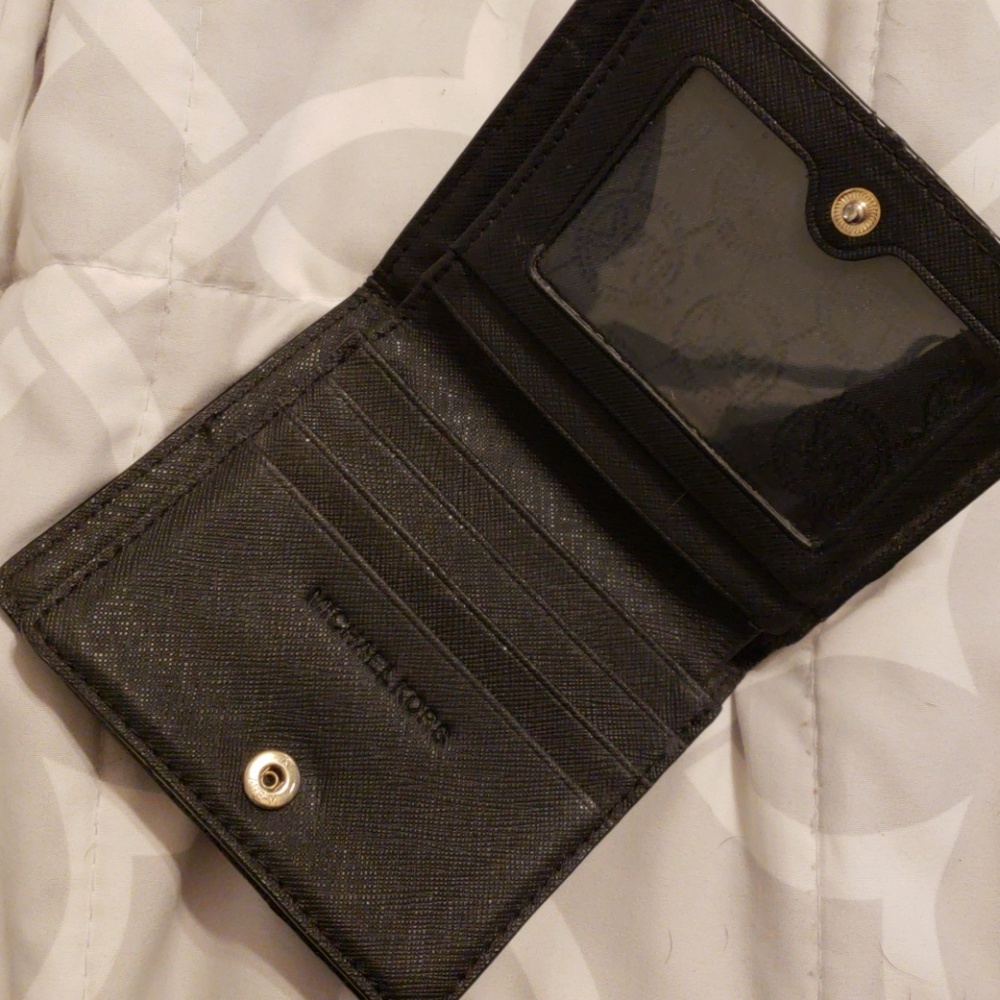 Wallet - Picture 2 of 4